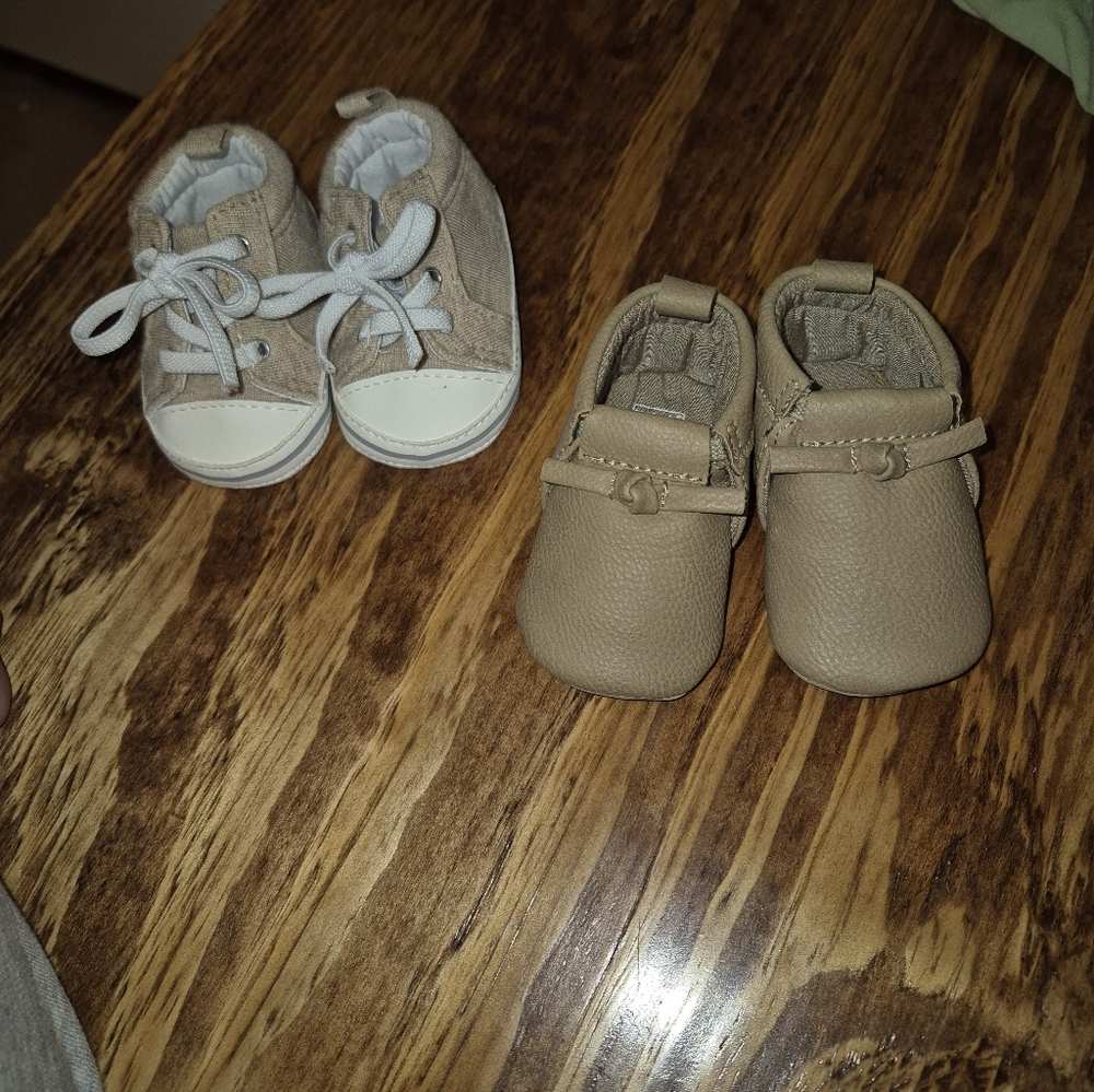 Carter's Tan Baby Shoes Set